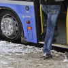 Urteil: Keine Haftung nach Sturz an Bus-Tür 