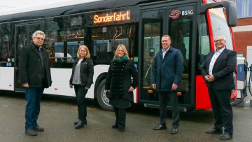 BSAG, Matthias Zimmermann, Monika Alke, Dr. Maike Schaefer, Rüdiger Kappel, Thorsten Gallo, Daimler Buses)