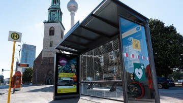 Bushaltestelle_BVG_Test_Wartehalle