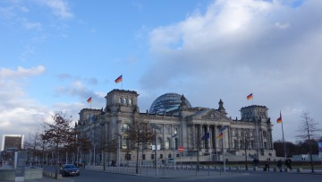 Bundestag_aussen_Winter