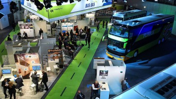 Bus2Bus_Messehalle_Berlin