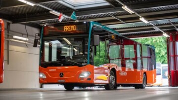 Schweiz: Neues Busnetz bringt mehr Fahrgäste und pünktlichere Busse