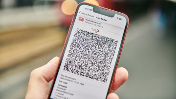 Deutschlandticket_Smartphone