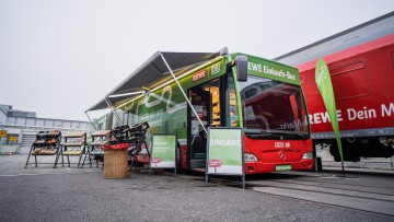 Einkaufs-Bus_DB_Regio_Hessen