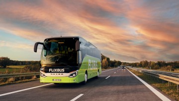 Fernbus_Flixbus_Abendhimmel