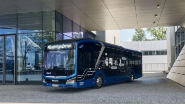 E-Bus-Tour_MAN_2022