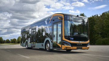 MAN_Lions_City_12E_LE