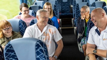 Reisebus_Gruppe_Reisegaeste