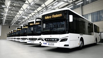 Merz_Reisen_Uebernahme_Setra_S_515_LE