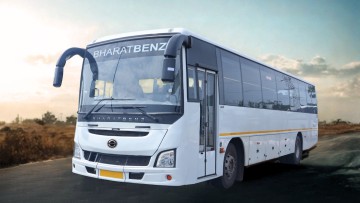 Ueberlandbus_BharatBenz_Indien