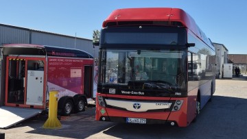 Weser-Ems-Bus_Wasserstoffbus_Tankstelle