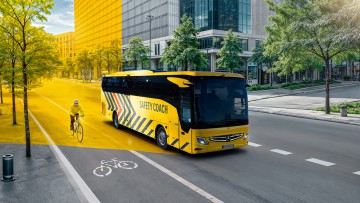 Mercedes-Benz Tourismo Safety Coach definiert Sicherheit neu 