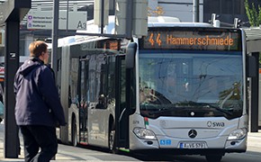 Sechs neue Busse für die swa-Busflotte