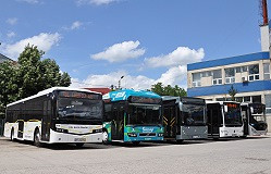 Auf www.bustv.de nach Bukarest schauen: Der Bus Euro Test im Film BETkleinNewsseite