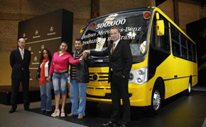 Mercedes-Benz do Brasil auf Erfolgskurs