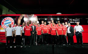 MAN stellt Mannschaftsbus für FC Bayern München FC Bayern München Basketball, MAN-Bus
