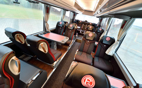 Neuer Travego-Mannschaftsbus für Fortuna Düsseldorf