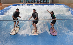 Eröffnung der Jochen Schweizer Arena Surfwelle Jochen Schweizer Arena