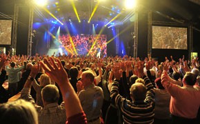 Musikherbst, Travel Partner