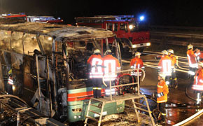 Hersteller setzen freiwillig Brandmeldeanlagen ein Busbrand