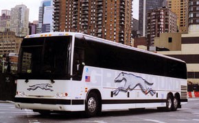 Greyhound kauft 140 Prevost-Busse