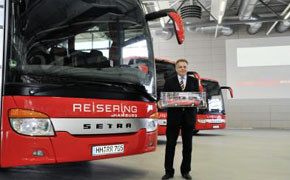 Reisering Hamburg übernimmt 50. Setra Reisering Hamburg übernimmt 50. Setra