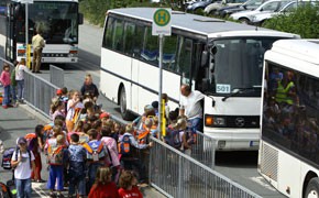 ADAC testet Schulbusse