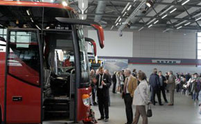 Besucheransturm bei Setra