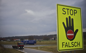 Falschfahrer, Geisterfahrer, Stop