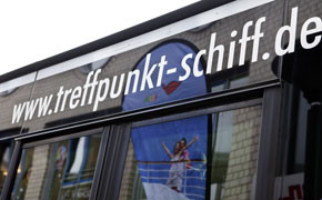 Busse in Bietigheim machen Lust auf Schiff