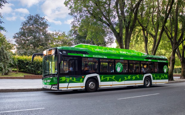 Solaris liefert bis zu 250 Elektrobusse nach Mailand