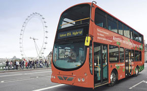 Neue Hybrid-Doppeldecker von Volvo vorgestellt