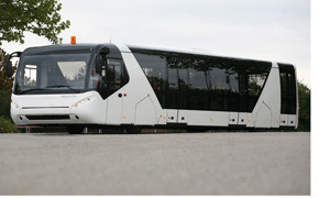 Flughafenbus, NEOPLAN Apron N9122L