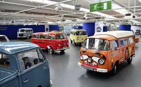 Wolfsburg: Neue Sonderausstellung „Das T2 abc“