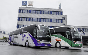 Fußball Blaguss Mannschaftsbus