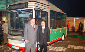 Drei Microbusse für Mittweida Drei Microbusse für Mittweida