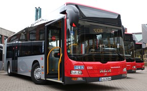 Rheinbahn stellt 45 neue MAN Gelenkbusse in Dienst