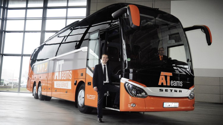 Setra S 516 HDH_ATeams
