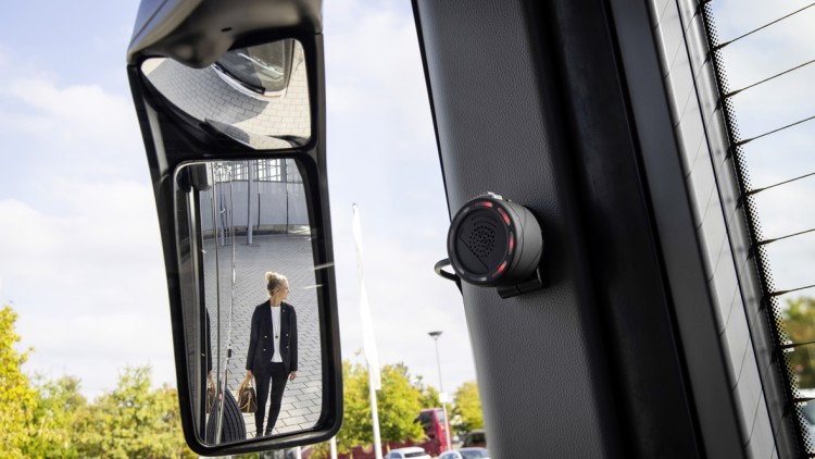 Abbiegeassistent von Daimler/Omniplus