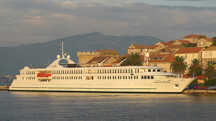 Schiff, Kreuzfahrt_CroisiEurope
