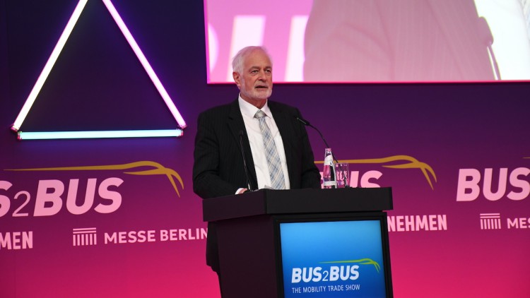 Huelsmann_Karl_Bus2Bus_2026