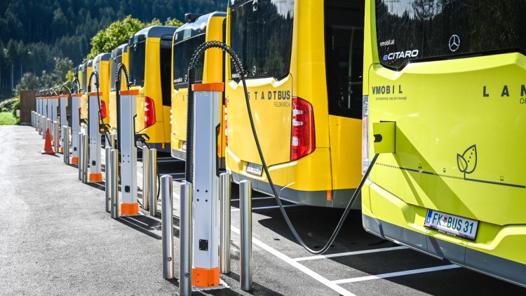 Ladesäulen/Ladepunkte für Elektrobusse bei NIggbus in Vorarlberg, Österreich