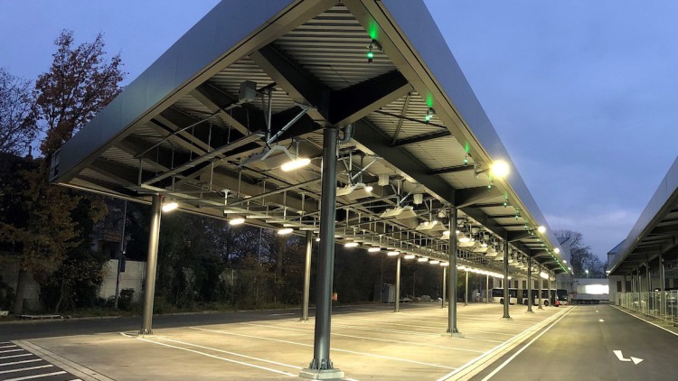 E-Bus_Carport_Koeln