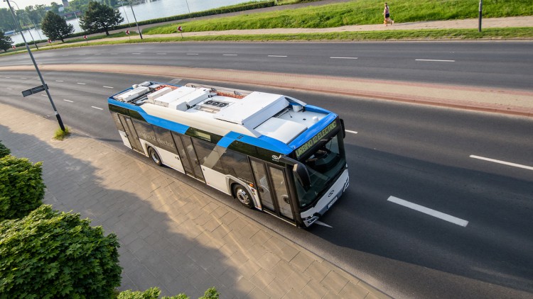 Urbino_12_electric_Solaris_2022