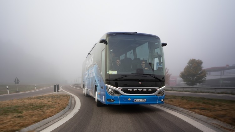 Elektro-Reisebus: Abschließendes Konsortialtreffen beim Projekt „ELCH“