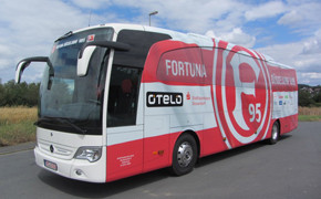 Fortuna-Mannschaftsbus kommt von Heymann Mannschaftsbus Fortuna Düsseldorf