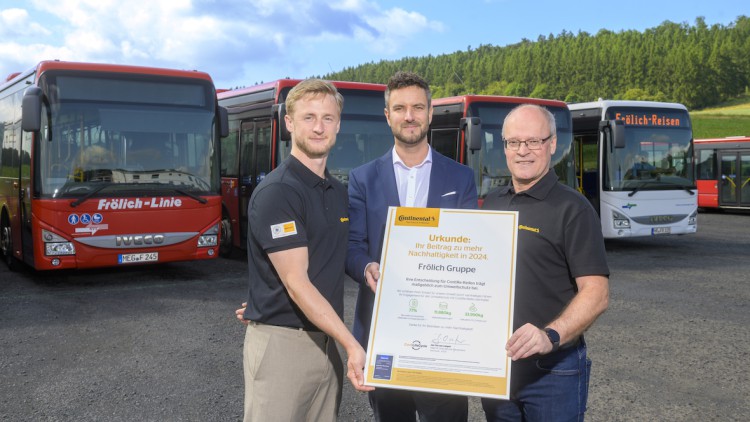 Froelich_Reisen_Continental_Busreifen