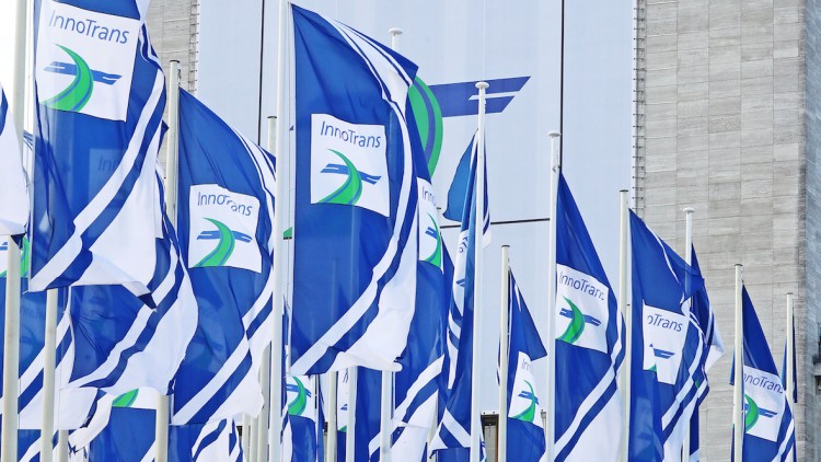 InnoTrans_Flaggen