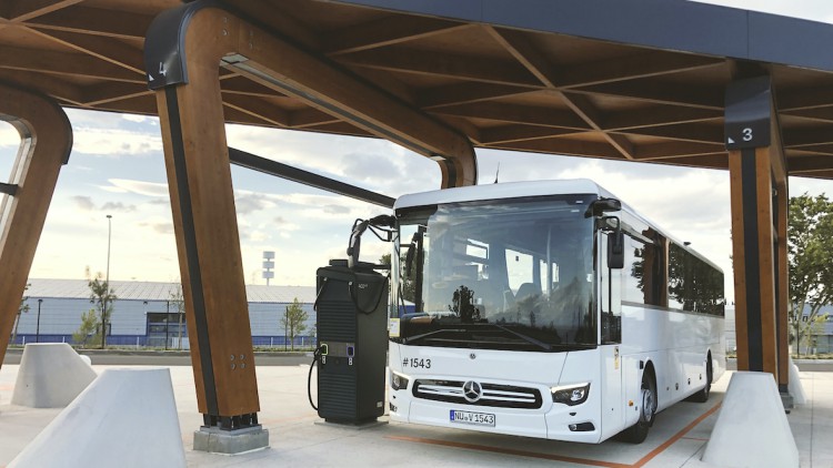 Ladepark_Koeln_Daimler_Buses