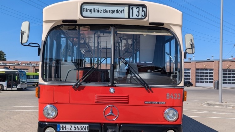 VHH Mobility: Mit dem Oldtimer-Bus auf die Ringlinie Bergedorf